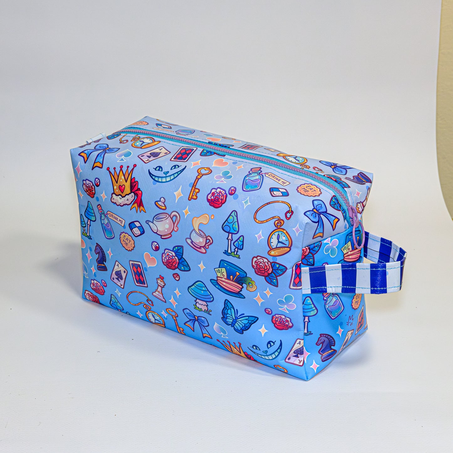 Vanity Bag Wonderland