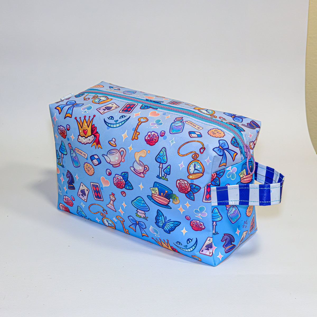 Alice in Wonderland Zipper Pouch