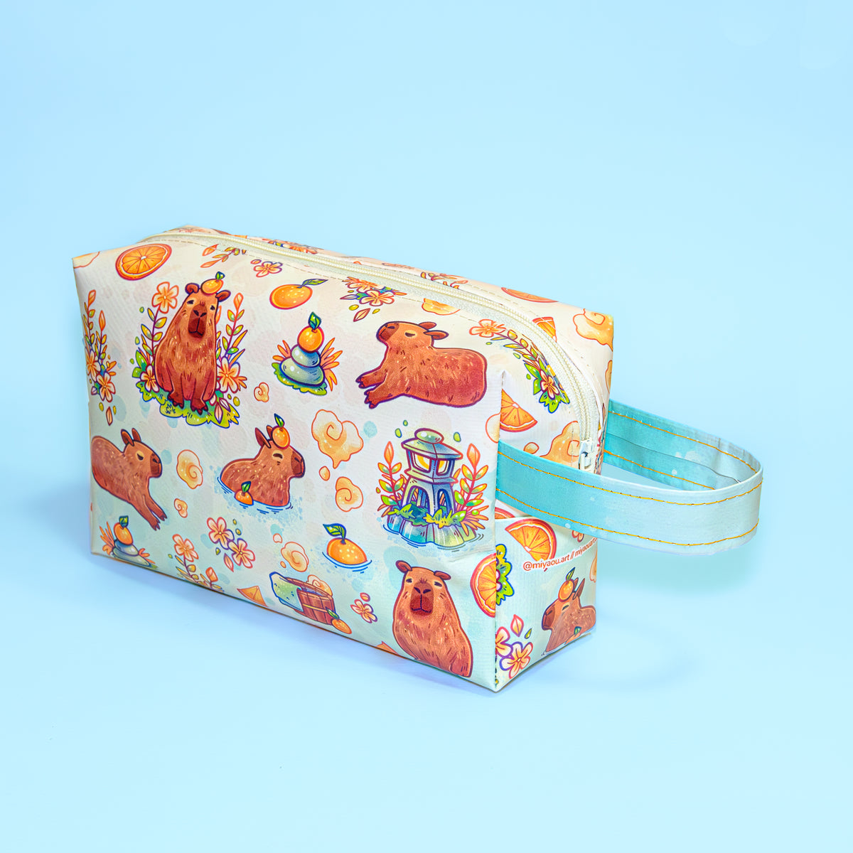 Capybara Zipper Pouch